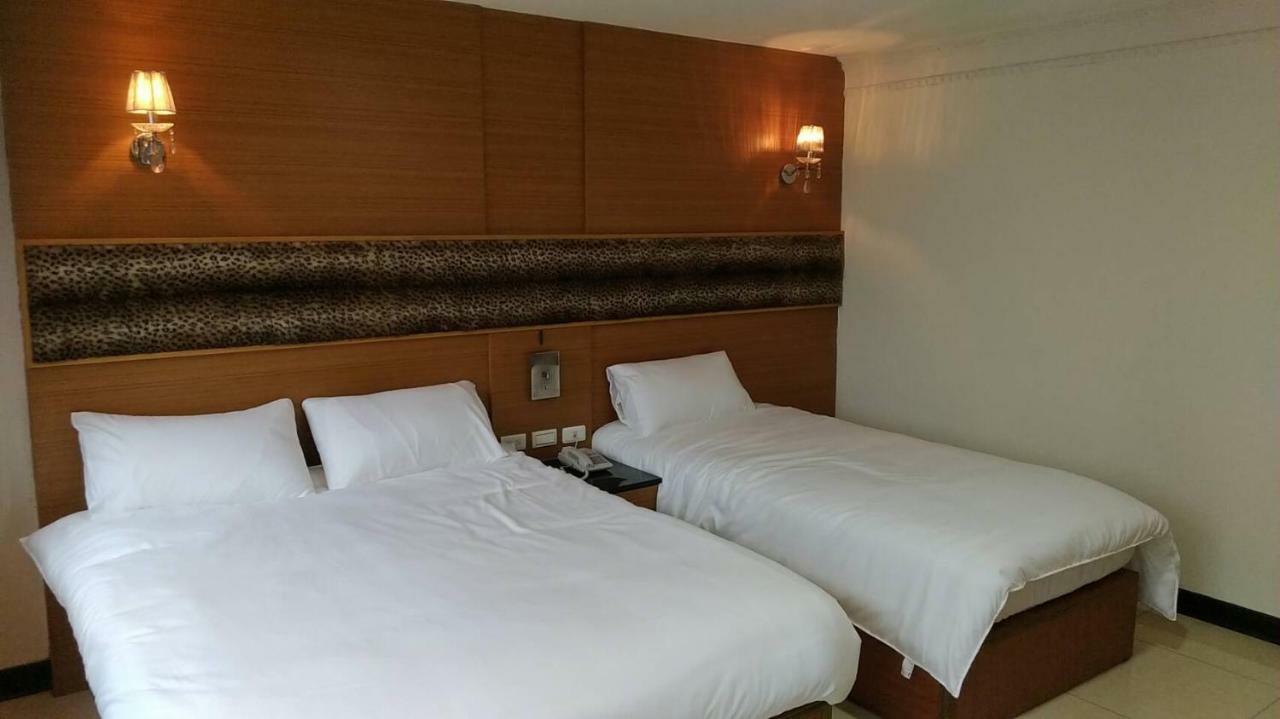 גאושיונג Schoen Hotel מראה חיצוני תמונה
